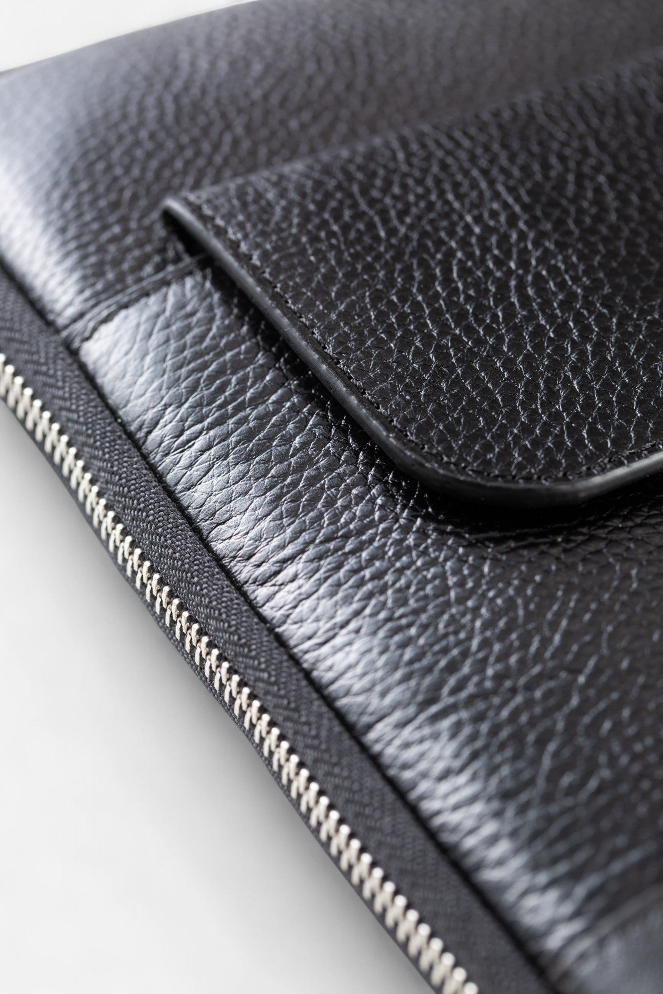 Hakiki Deri Macbook Çantası Urban Carryall Bag